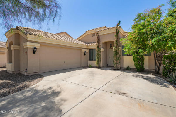 10523 W MOHAVE ST, TOLLESON, AZ 85353, photo 4 of 55