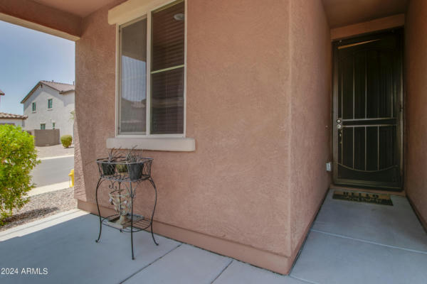 7816 E BUTTE ST, MESA, AZ 85207, photo 5 of 63