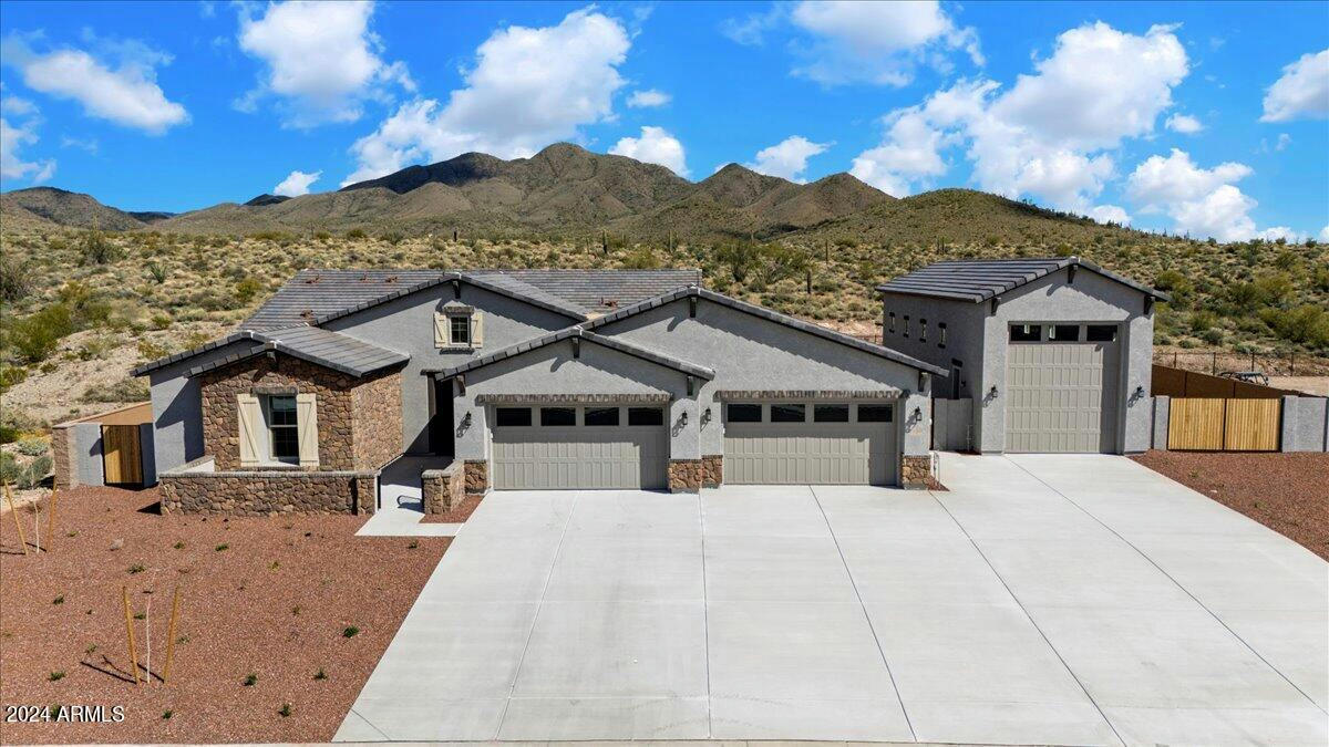 43619 N NATIONAL CT, NEW RIVER, AZ 85087, photo 1 of 34