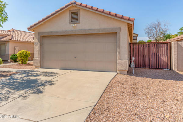 8532 E KIOWA AVE, MESA, AZ 85209, photo 2 of 32